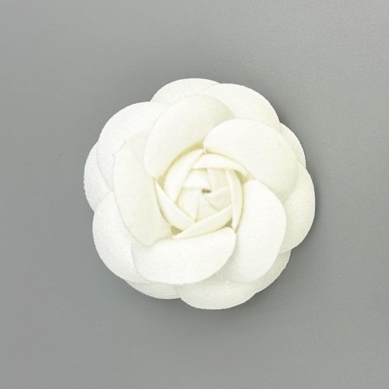 10 stuks kunstmatige bloemhoofden kleding decoratie accessoires 5,5 cm camelia bloemhoofden esthetische nepbloemen voor het maken van haaraccessoires, wit