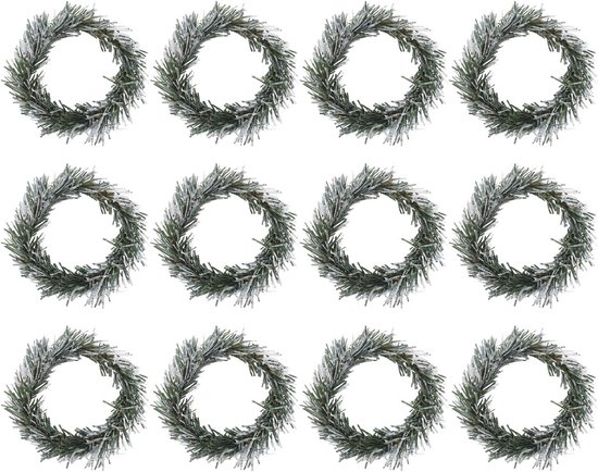 12 Stuks Delige Mini Kerstkransen Kunststof Dennennaalden Duurzame Miniatuur Feestelijke Kransen voor Kastdecoratie Deurversiering Creatieve DIY Kerstdecoratie
