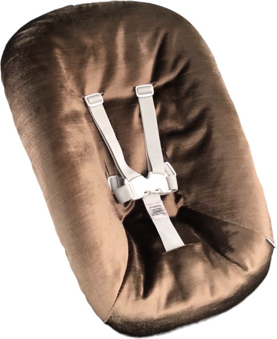 #27 newborn hoes, Velours Brons, Stokke Tripp Trapp. Ook geschikt voor Kidsmill Up. van Ukje