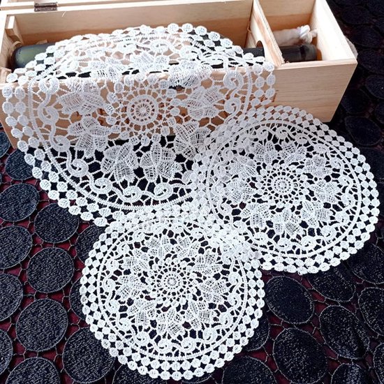 4 stuks wit kant borduurwerk tafel placemat,kant onderzetters,ronde bloemenvorm,mat,placemat,tafelset,volledig gehaakte deken,beker,onderzetter,eetkamer,keuken,banket,bruiloft,decoratie,25 cm,blauw