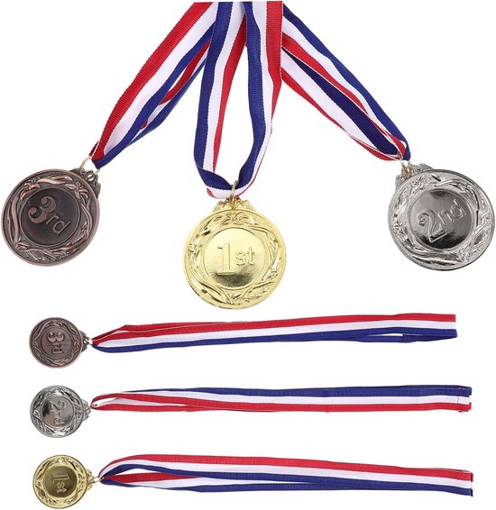 6 Stuks goud voetbal trofee medaille linten sportdagmedailles voor kinderen sport- Verjaardagscadeau sport medailles wedstrijd beloning medailles competitie medaille legering