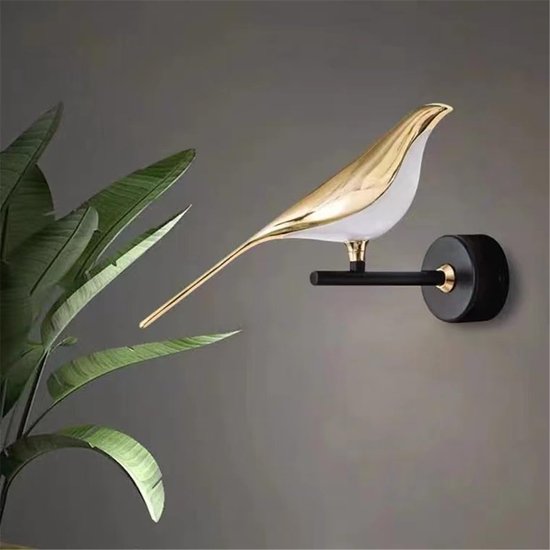 Moderne LED-wandlamp in de vorm van een ekster – decoratieve binnenverlichting voor woonkamer, slaapkamer of eetkamer; ook geschikt voor keuken en badkamer.